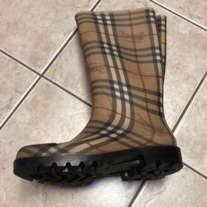 Burberry rain boots